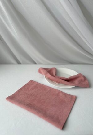 Príručník Cashmere Rose na prenájom